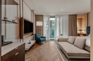 Купить элитную квартиру в Сочи «Radisson Collection Hotel»
